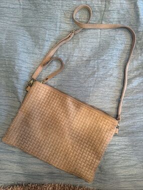 Woven Crossbody Clutch in Light Brown